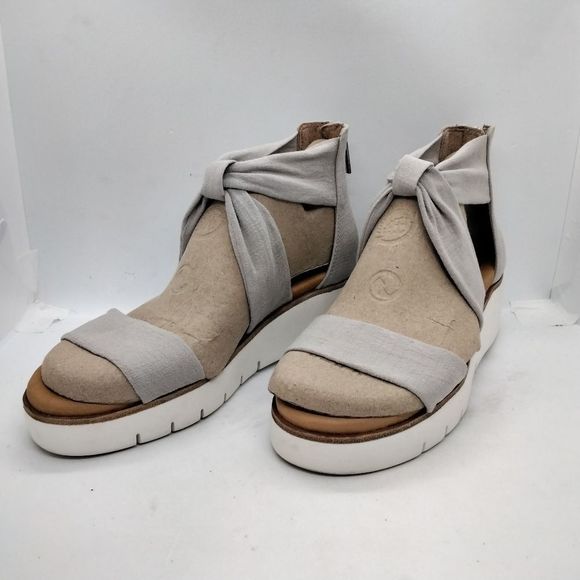 Corso Como "Blayke" Sandal Grey Fabric Ankle Back Zip Sz 5.5 - Picture 2 of 11